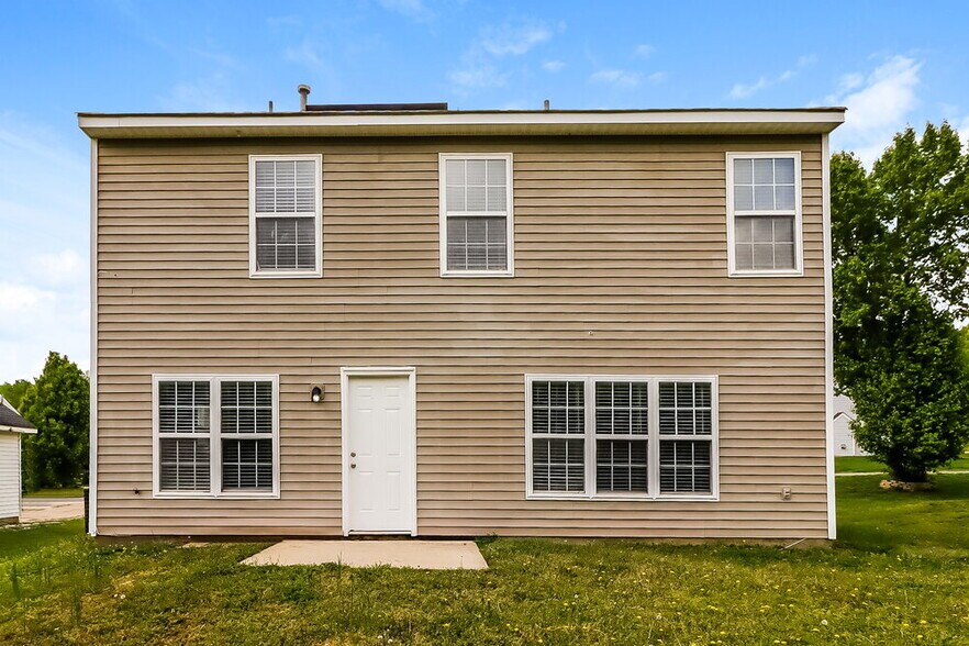 Building Photo - 2717 Brahman Meadows Ln