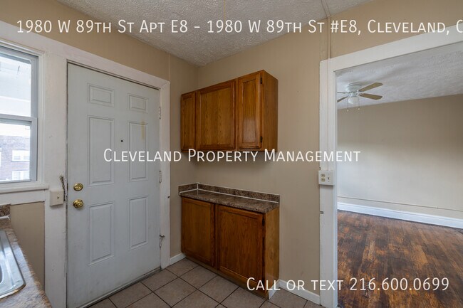 Building Photo - 1980 W 89th St