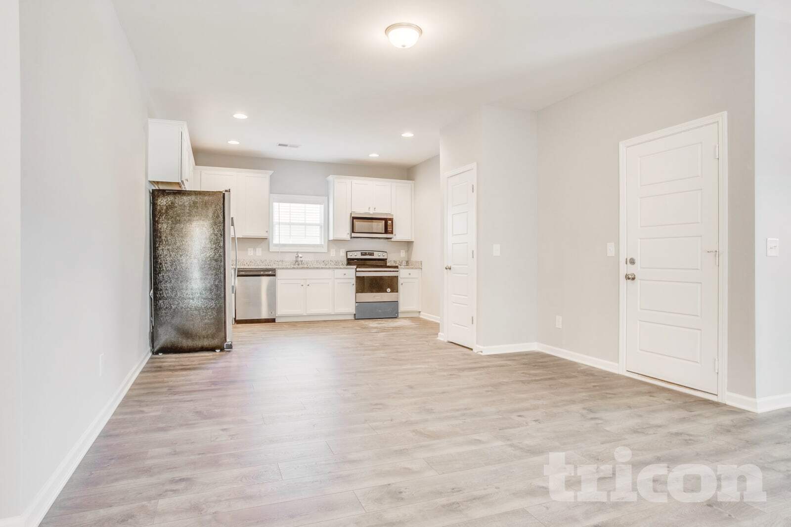 Building Photo - 710 W Coker Way