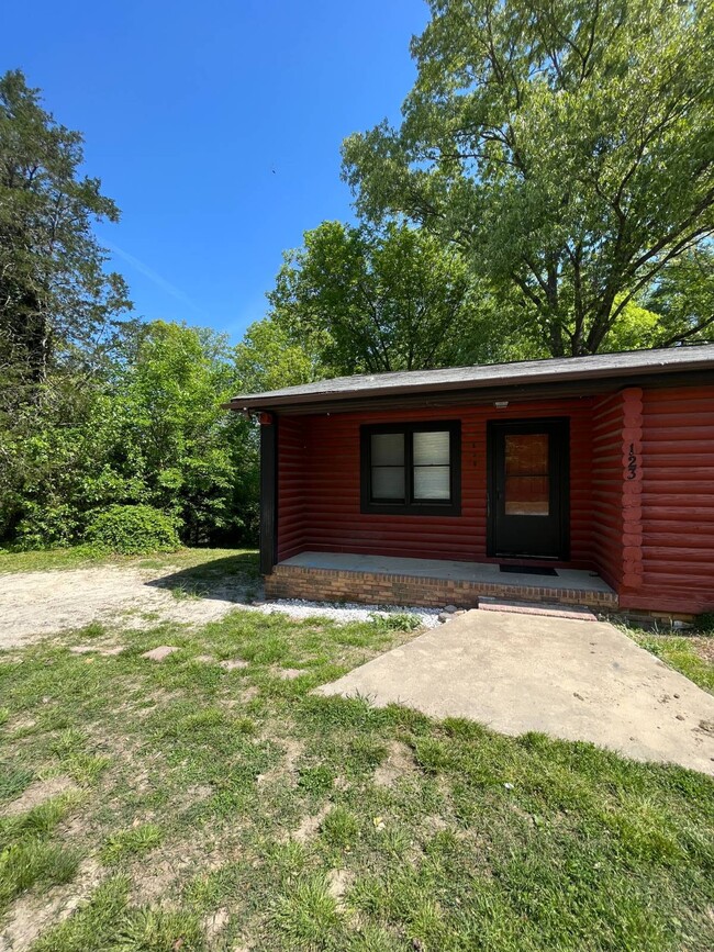 Building Photo - 123 High Ridge Ct