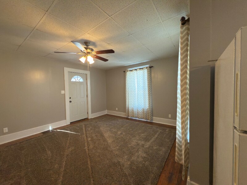 Building Photo - 339 W North St