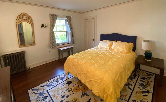 Building Photo - 3085 Fairmount Blvd