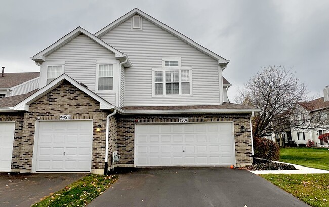 Primary Photo - 2936 Kentshire Cir