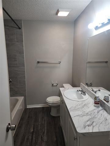 Building Photo - 7501 Deaver Dr