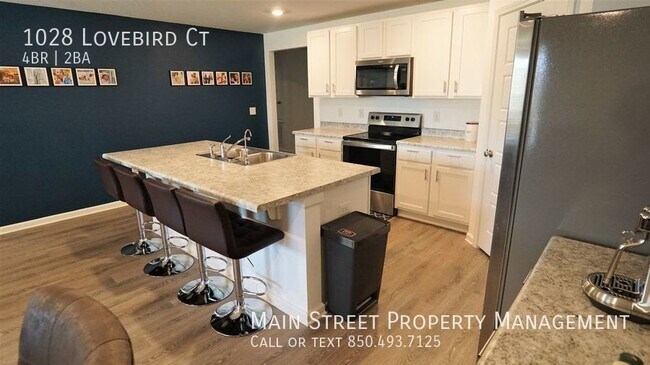 Building Photo - 1028 Lovebird Ct