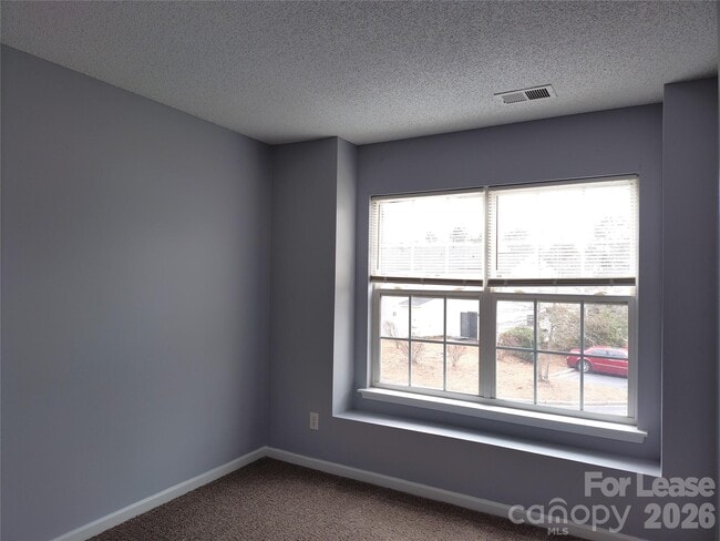 Building Photo - 14934 Deshler Ct