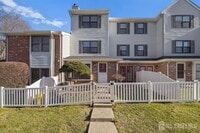 Building Photo - 19 Covington Ct