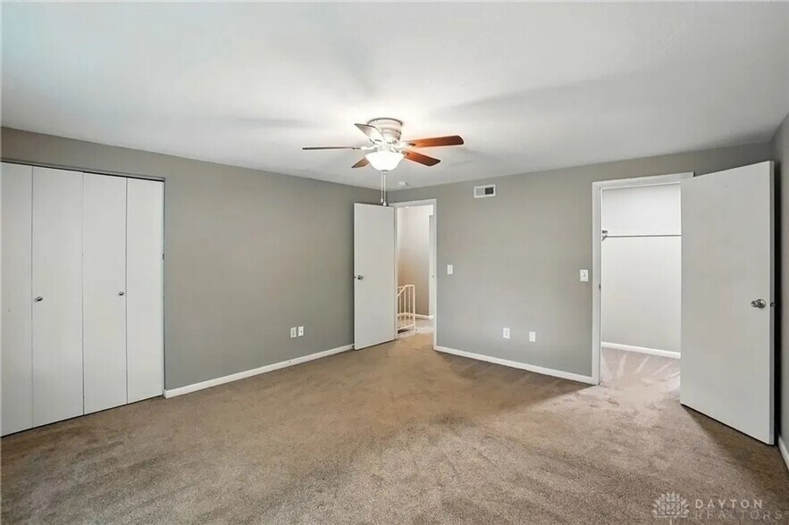 Building Photo - 765 Clareridge Ln