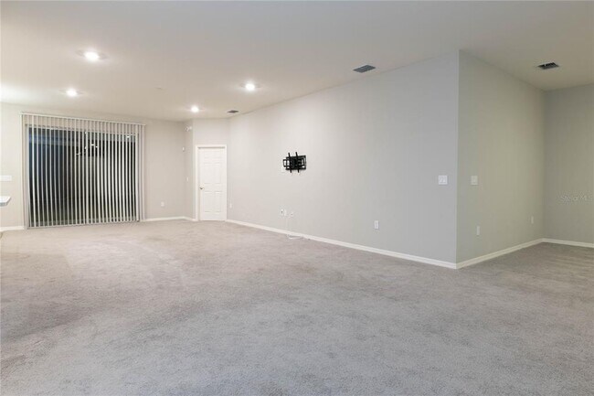 Building Photo - 1069 Montgomery Ln