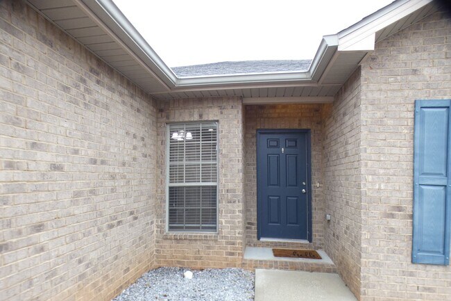 Building Photo - 3-Bedroom Home + Office/Flex Space