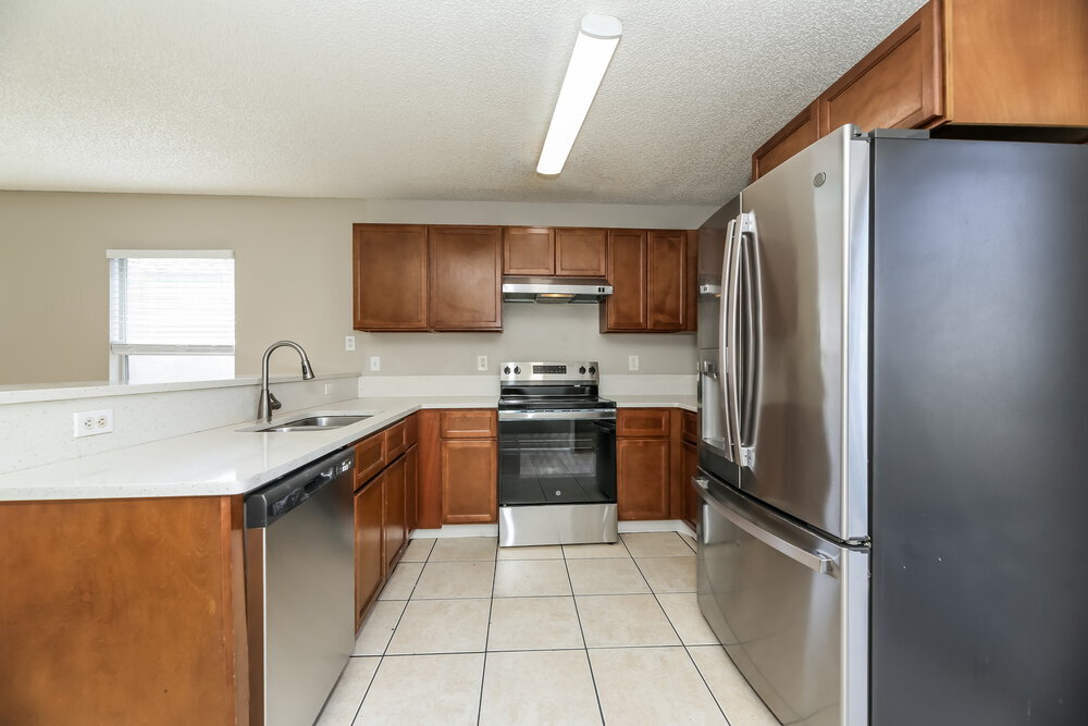 Building Photo - 7939 Cherry Blossom Dr S