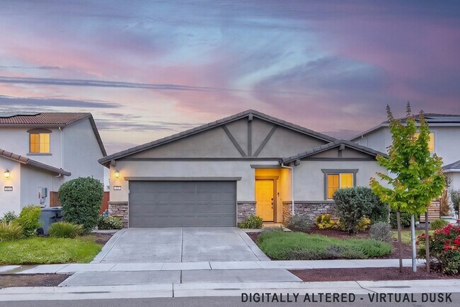 Building Photo - Gorgeous West Roseville Solar Home