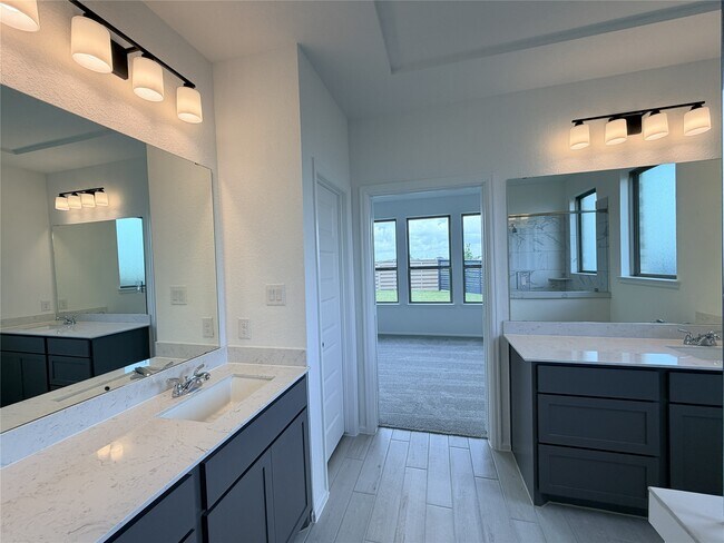 Building Photo - 10702 Ursa St