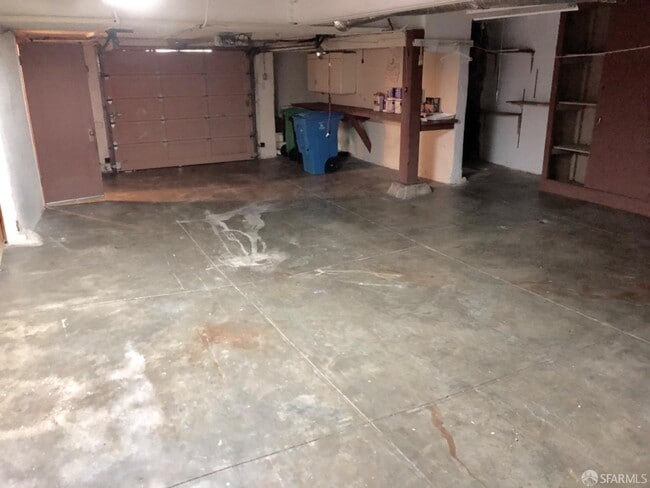 Building Photo - 1537 34th Ave