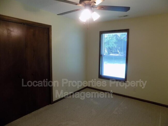 Building Photo - 433 Arkansas St