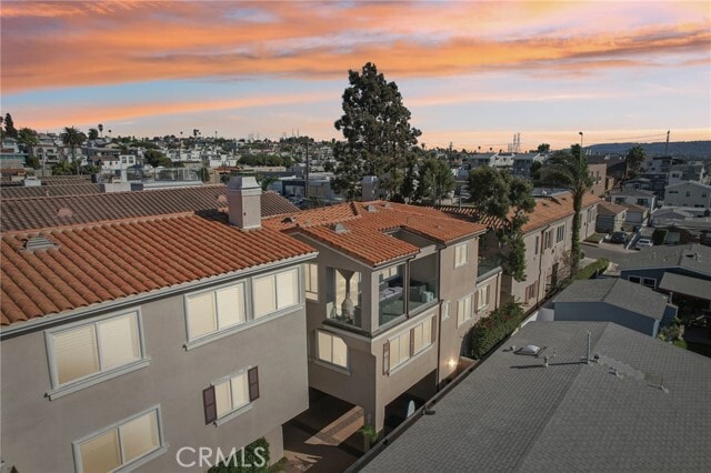 Building Photo - 656 7th St