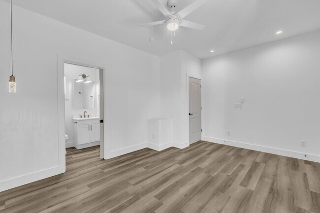 Building Photo - *Modern Construction Luxury Townhome - Downtown Raleigh*