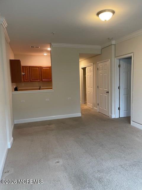 Building Photo - 16 Lake Ave