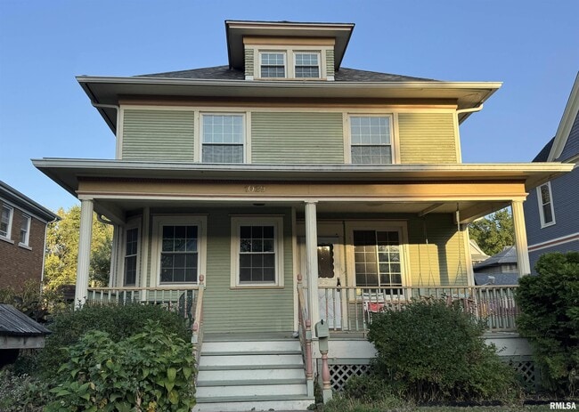 Primary Photo - 1029 20th St