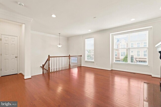 Building Photo - 42615 Beckett Terrace