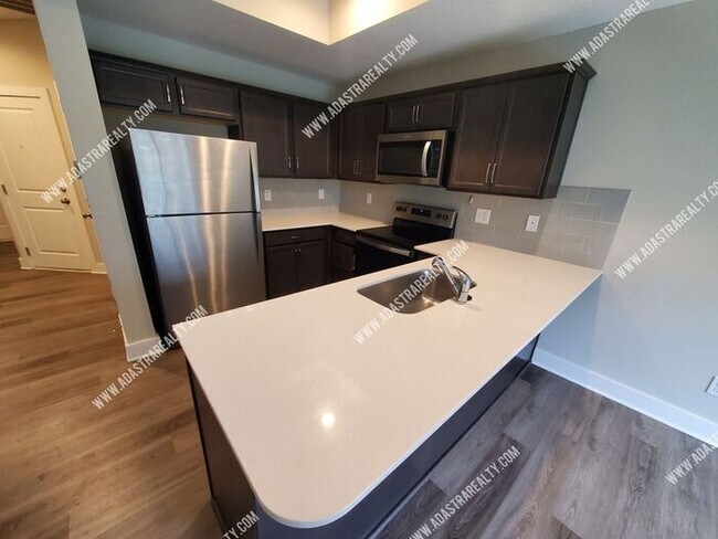 Building Photo - Gorgeous Like New-Built in 2020-Louisburg Town Home-Available in JULY!!