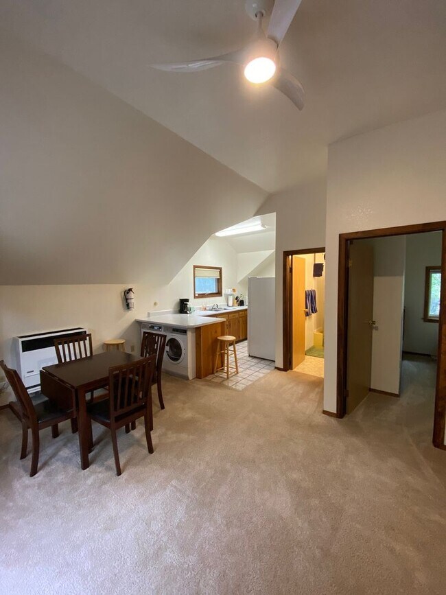 Building Photo - 37905 Hall Rd