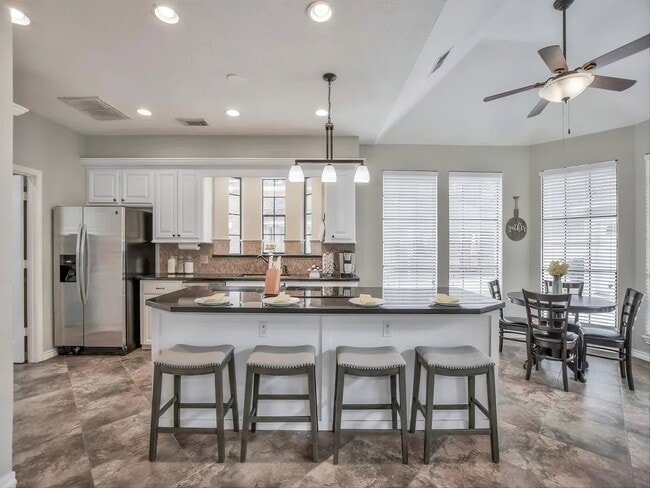 Building Photo - 6035 Spring Creek Grove Ln
