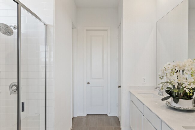 Building Photo - 17754 Pansy Heron Trl