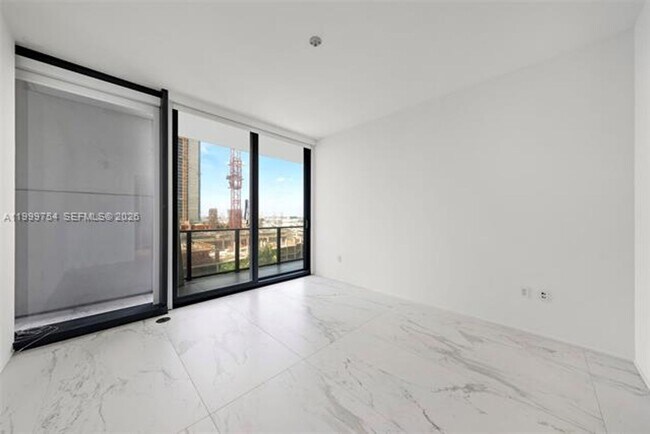 Building Photo - 1000 Biscayne Blvd