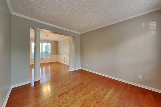 Building Photo - 238 Diamond Valley Pass