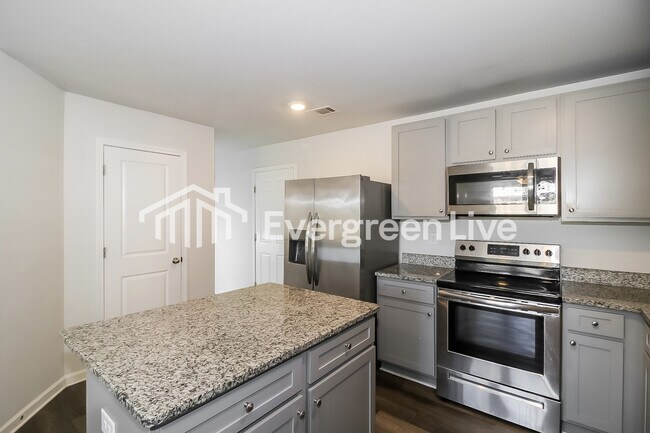 Building Photo - 108 Loblolly Ln