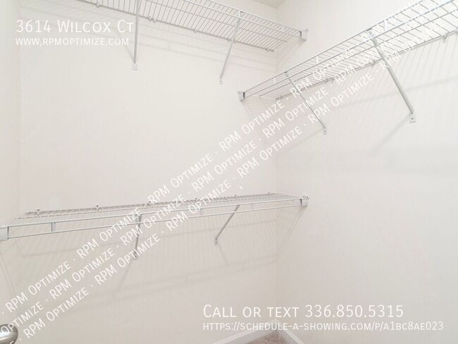 Building Photo - 3614 Wilcox Dr