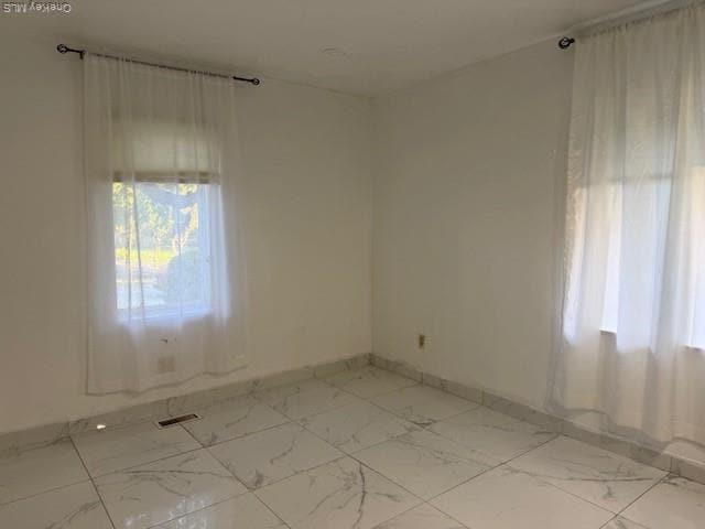 Building Photo - 9 Truman Ct