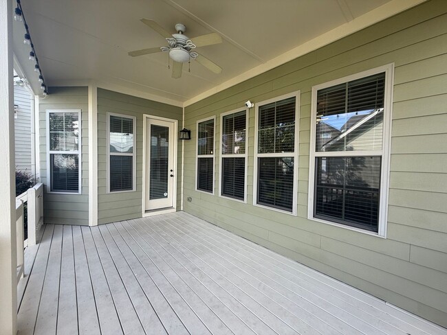 Building Photo - Modern, Luxurious 3BD, 2.5BA Cary Home with Solar Panels & Detached 2-Car Garage with EV Charger ...
