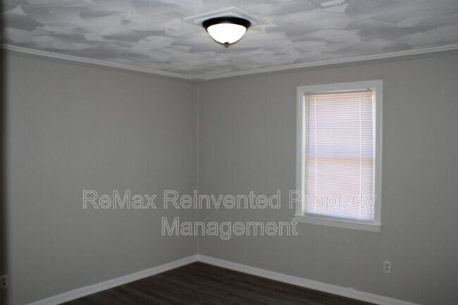 Building Photo - 1510 Koger St