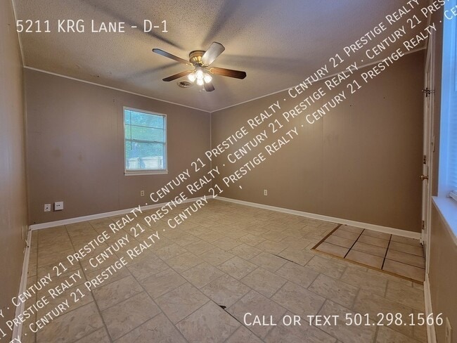 Building Photo - 5211 Krg Ln