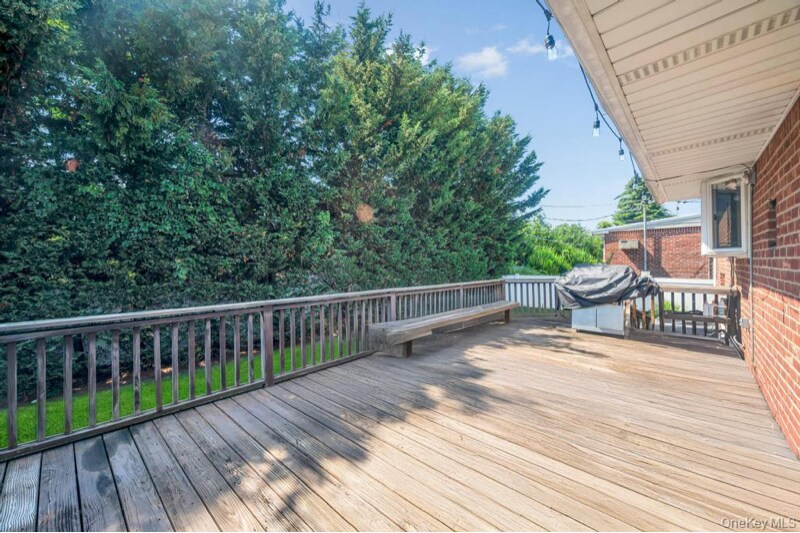 Building Photo - 51 Bellwood Dr