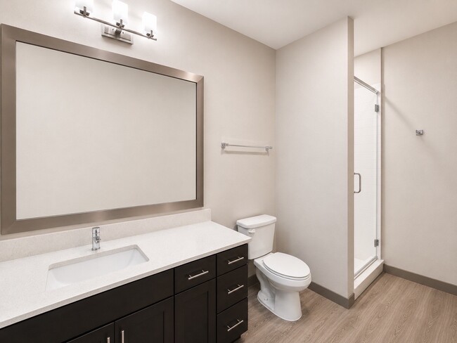 Building Photo - 1111 N Durham Dr
