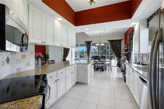 Building Photo - 5848 Ferrara Dr