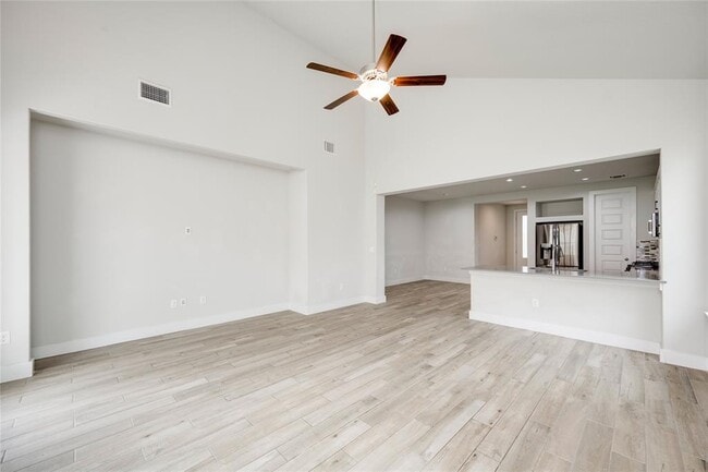 Building Photo - 11217 Charger Wy