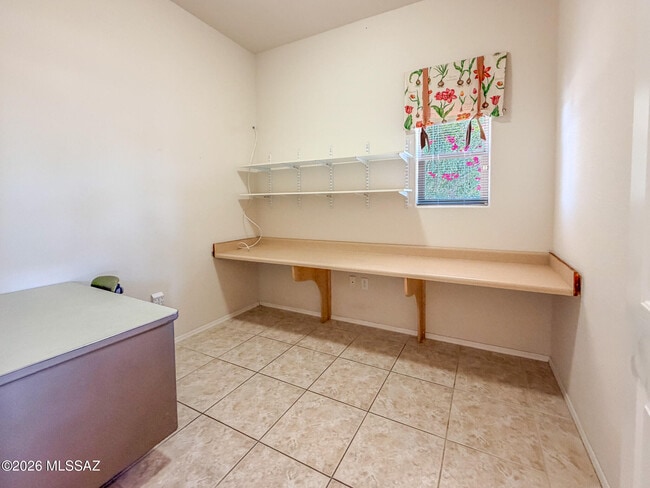 Building Photo - 4579 S Camino del Tejon