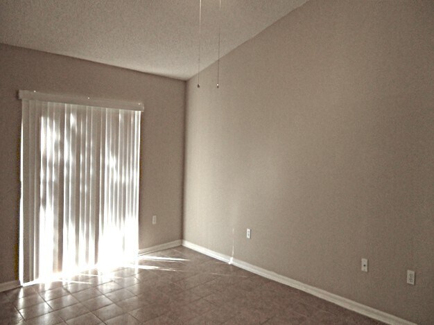 Building Photo - 555 Whiskey Creek Ct