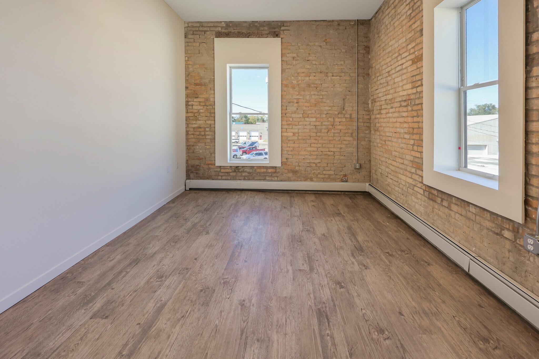 Living room - lots of light - 225 N Sibley Ave