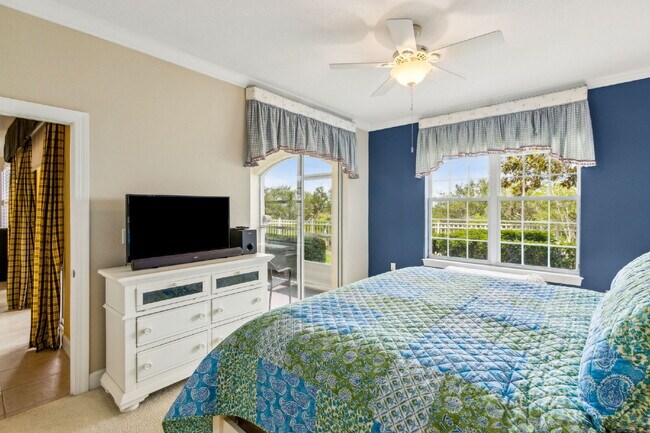 Building Photo - Fully Furnished 3/3 Ocean Grande Condo