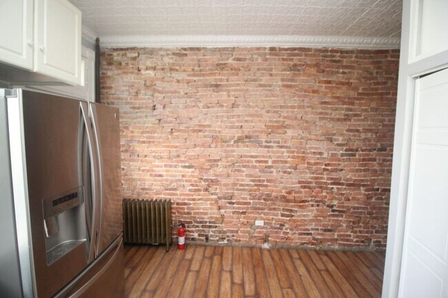 Building Photo - 3010 Guilford Ave