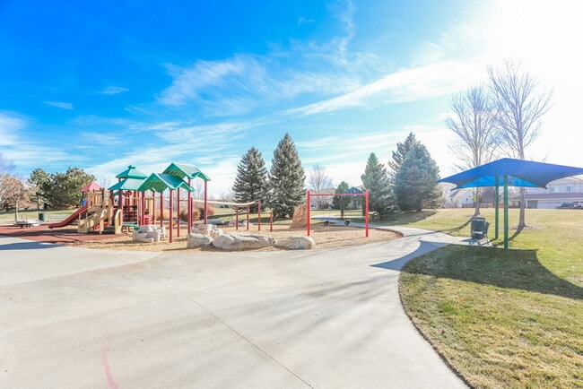 Building Photo - 4072 N Ensenada St