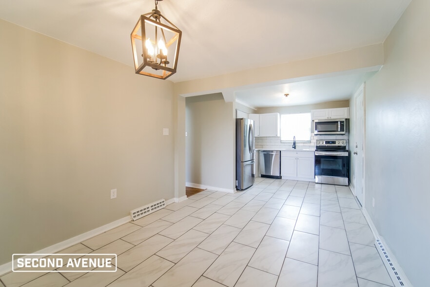 Building Photo - 128 Bellwood Dr