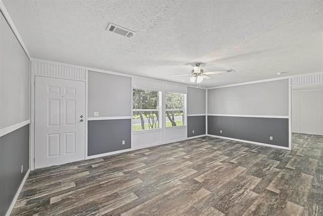 Building Photo - 2702 Gazelle