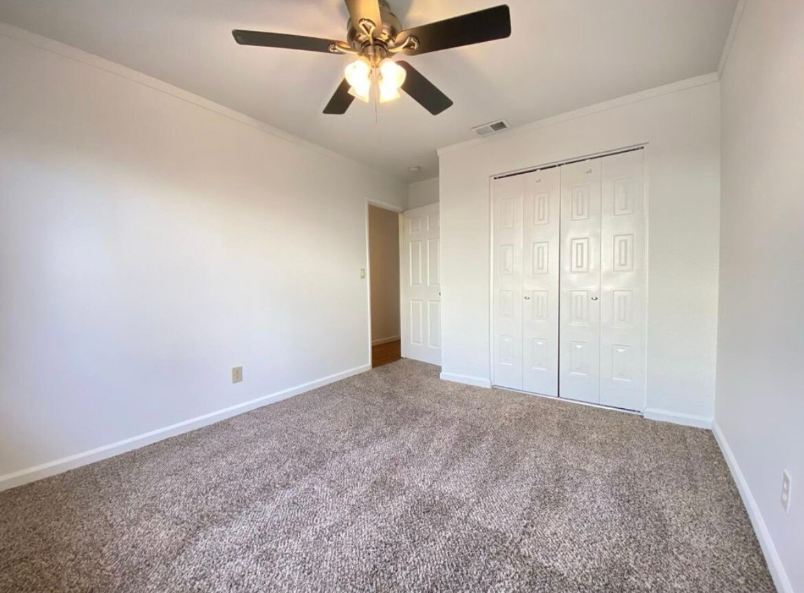Building Photo - 2308 Filmore Ln