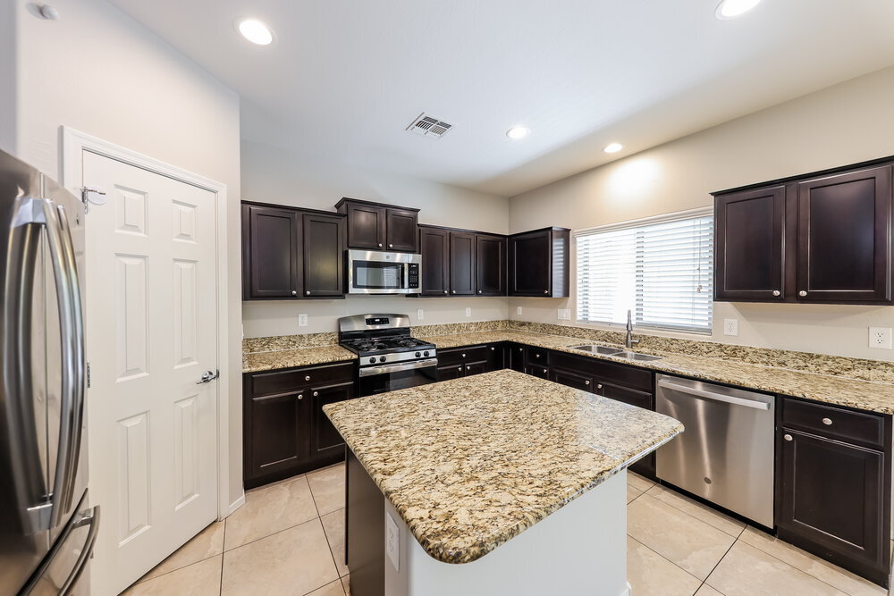 Building Photo - 5432 W Hobby Horse Dr